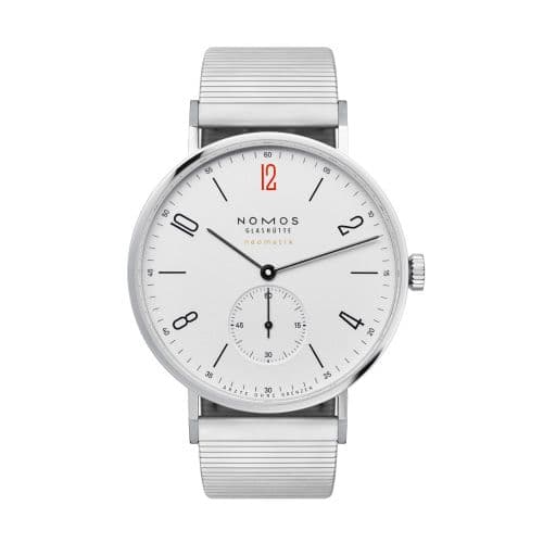 Nomos Glashütte Tangente Neomatik Ärzte ohne Grenzen