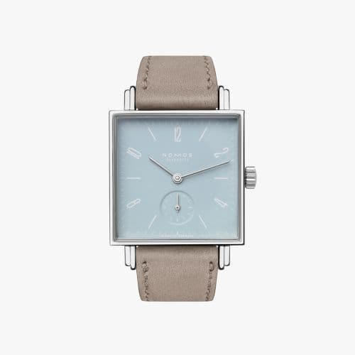 Nomos Glashütte Tetra himmelblau