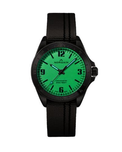 Norqain Adventure Neverest Night Sight 40 DLC / SuperLuminova / Brown - Black Flex
