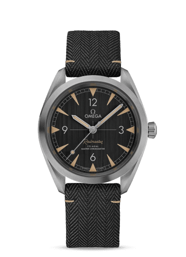 Omega Railmaster Omega Co-Axial Master Chronometer 40 Stainless Steel / Grey / Strap