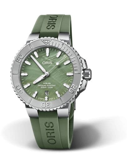 Oris Aquis Date 41.5 New York Harbor