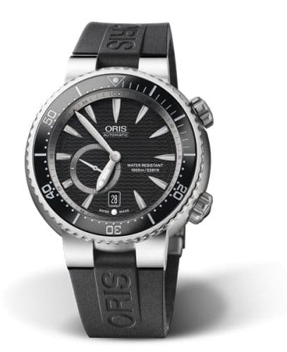 Oris Divers Titan C Small Second - Date 47 Stainless Steel / Black / Rubber