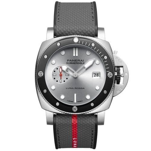 Panerai Submersible QuarantaQuattro Luna Rossa 37th America's Cup