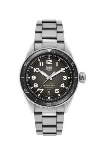 TAG Heuer Autavia Isograph Calibre 5 Stainless Steel / Black / Bracelet